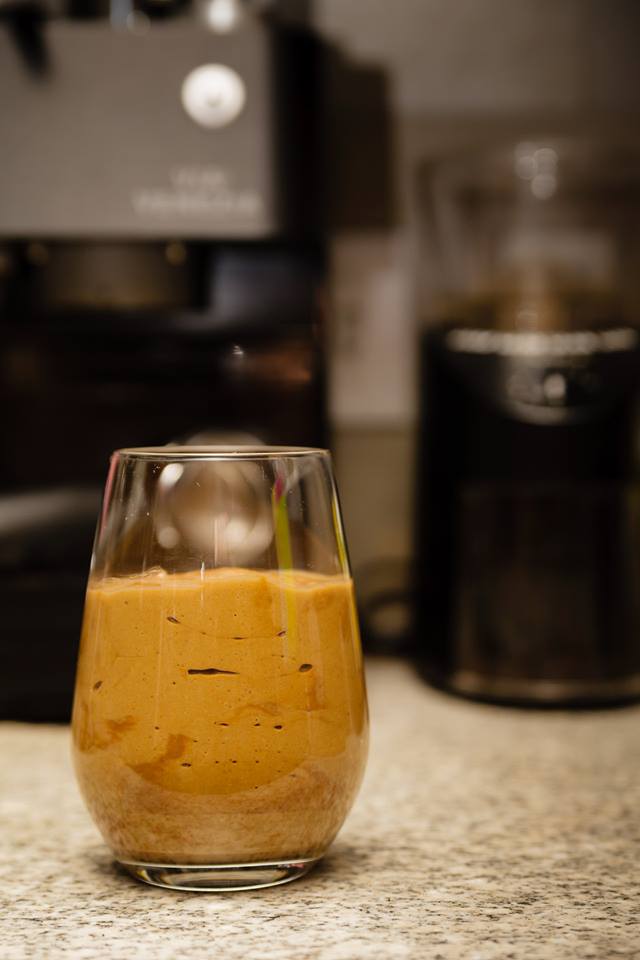 chocolate avocado smoothie